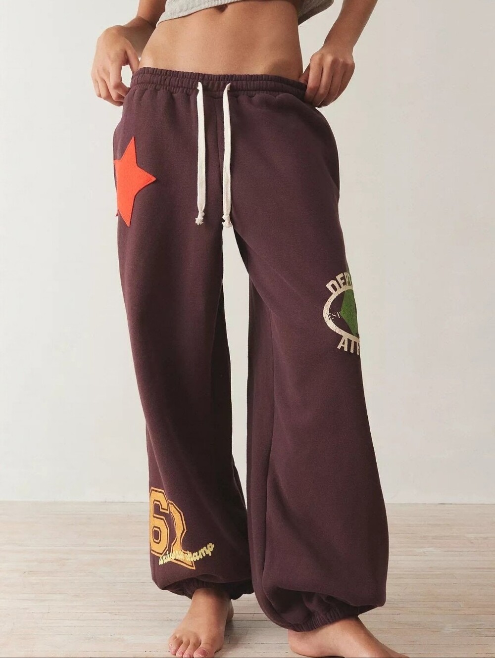 Out From Under Brenda Graphic Jogger Sweatpants Sz XL Baggy Wide Leg Pants NWT